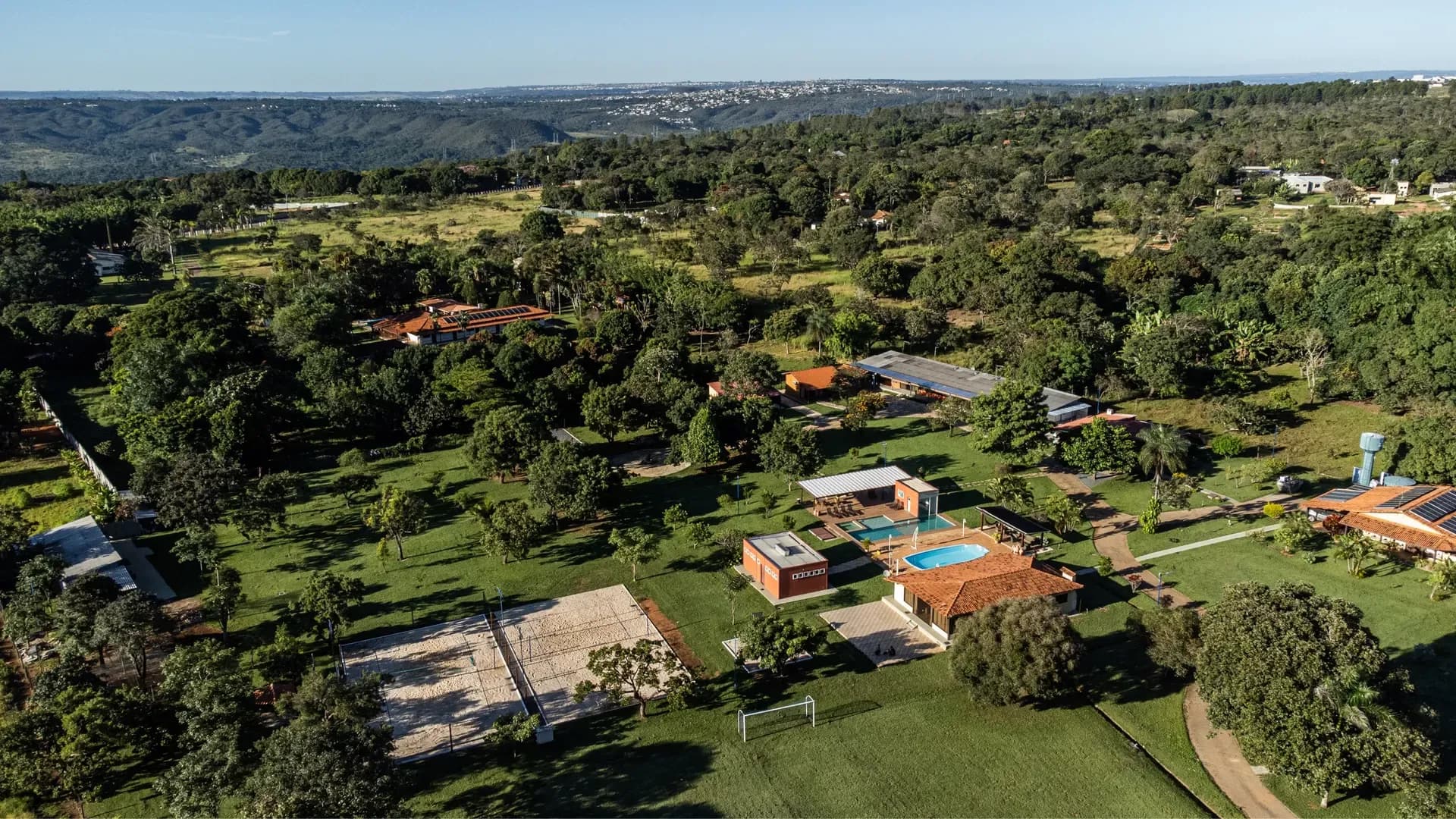 Piscinas e área de lazer do Villaggio dos Pássaros